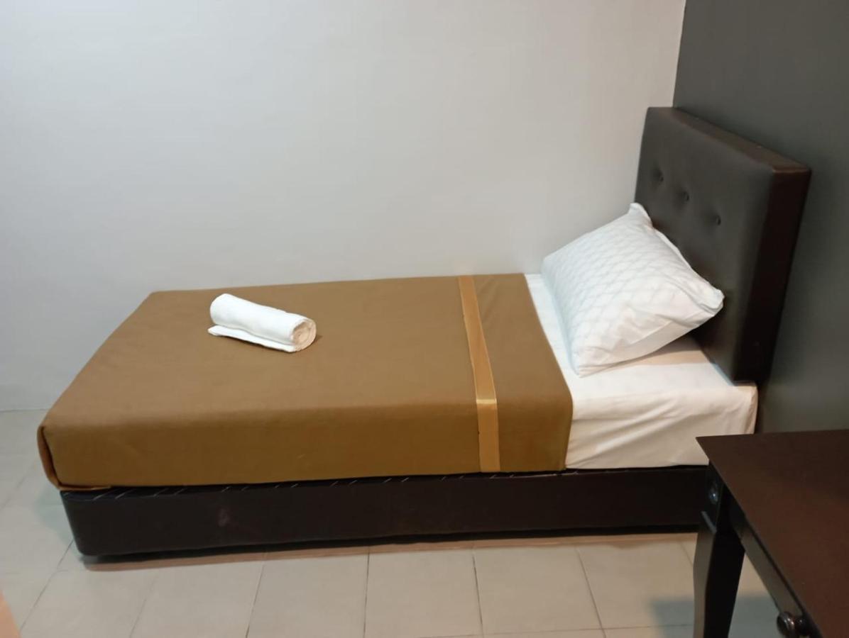 D Layaran Kuantan Lpt Exit 833 Hotel Екстериор снимка