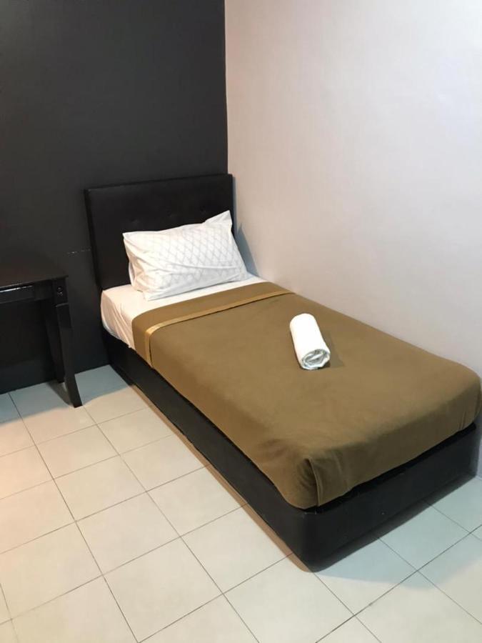 D Layaran Kuantan Lpt Exit 833 Hotel Екстериор снимка